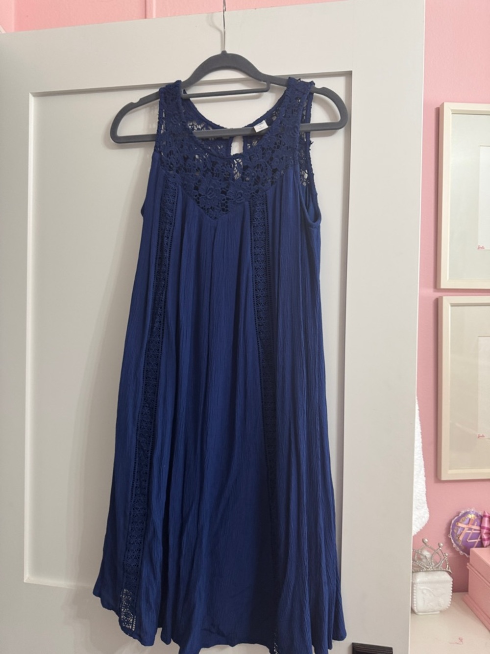 Old Navy Navy Crochet Lace Tank Top